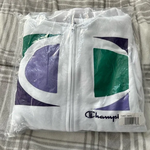 Champion Boys/Girls Fleece Hooded Zip Up Sweatshirt Hoody Kids Clothes. New! - Picture 3 of 3